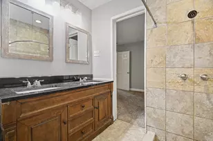 12929 Pennystone Dr, Farmers Branch, TX 75244 - Photo 7