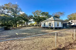 1000 & 1002 E Calhoun Ave, Waco, TX 76704 - Photo 9