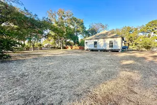 1000 & 1002 E Calhoun Ave, Waco, TX 76704 - Photo 11