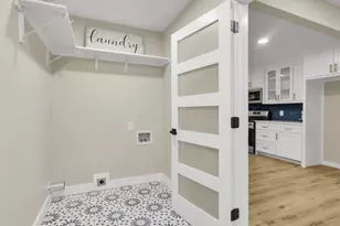 6005 St Johns Ln, Fort Worth, TX 76114 - Photo 7