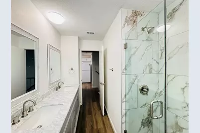 2118 Rock Creek Drive, Grand Prairie, TX 75050 - Photo 19