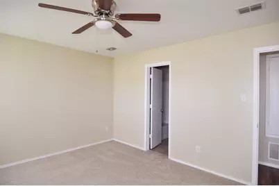 1421 Queens Brook Lane, Fort Worth, TX 76140 - Photo 13