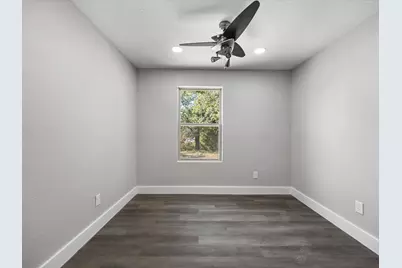 600 Windy Hill Lane, Springtown, TX 76082 - Photo 17