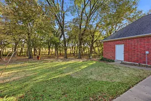 1860 Plum Creek Dr, Midlothian, TX 76065 - Photo 35