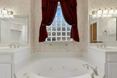 1860 Plum Creek Drive, Midlothian, TX 76065 - Photo 23