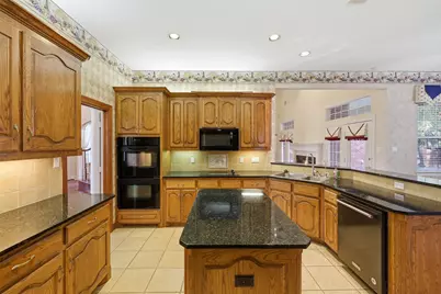 1860 Plum Creek Drive, Midlothian, TX 76065 - Photo 17