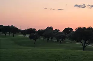 350 N O Connor Ridge Blvd, Irving, TX 75038 - Photo 9