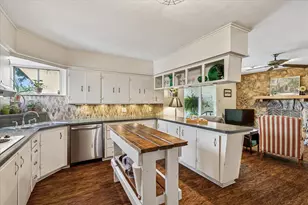 4805 Hildring Dr E, Fort Worth, TX 76109 - Photo 11