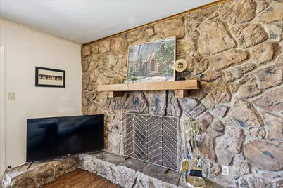 4805 Hildring Drive E, Fort Worth, TX 76109 - Photo 9