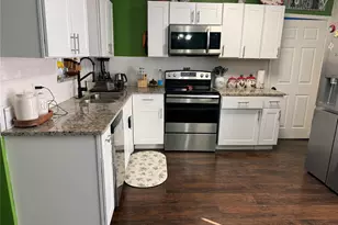 110 S Hickory Ave, Denison, TX 75020 - Photo 9