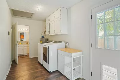 1724 Boston Avenue, Bridgeport, TX 76426 - Photo 9