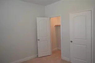 5501 Crosby Dr, North Richland Hills, TX 76180 - Photo 17