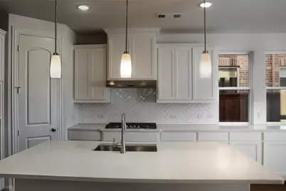 4324 Smokey Quartz Ln, Arlington, TX 76005 - Photo 7