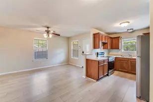 2617 Prospect Ave, Fort Worth, TX 76164 - Photo 3