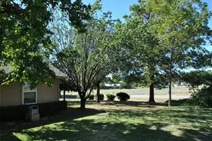 300 Forest Ln, Gordonville, TX 76245 - Photo 21