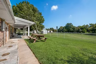 3092 N Trinity St, Decatur, TX 76234 - Photo 29