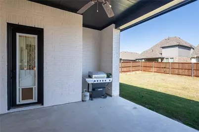 4100 Sandbrock Parkway, Aubrey, TX 76227 - Photo 19