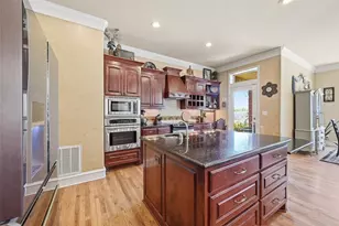 1719 Moreland Dr, Sherman, TX 75090 - Photo 9