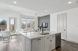 110 Keane Ct, Mansfield, TX 76063 - Photo 7