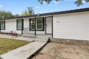 608 N East St, Arlington, TX 76011 - Photo 5
