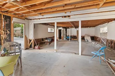 608 N East Street, Arlington, TX 76011 - Photo 29