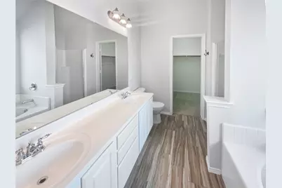 720 Lake Grove Drive, Little Elm, TX 75068 - Photo 7