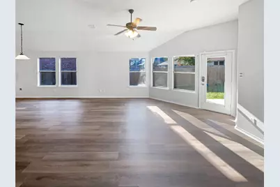 720 Lake Grove Drive, Little Elm, TX 75068 - Photo 3