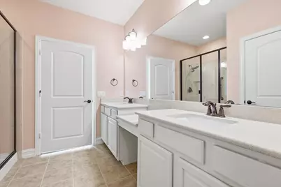 900 Memorial Drive, Little Elm, TX 76227 - Photo 3