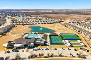 900 Memorial Dr, Little Elm, TX 76227 - Photo 7