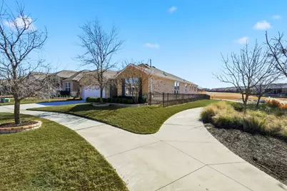900 Memorial Drive, Little Elm, TX 76227 - Photo 5