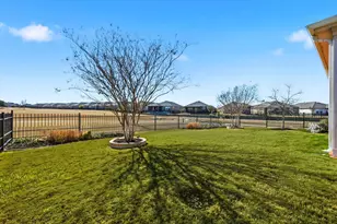 900 Memorial Dr, Little Elm, TX 76227 - Photo 35
