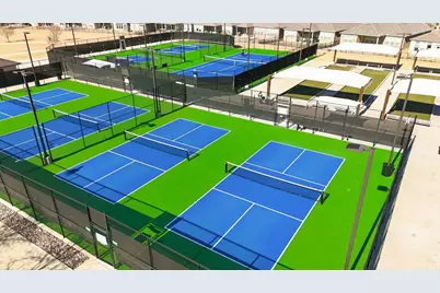 900 Memorial Drive, Little Elm, TX 76227 - Photo 35