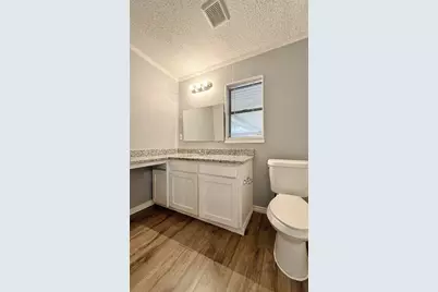 5652 Conlin Drive, Fort Worth, TX 76134 - Photo 17