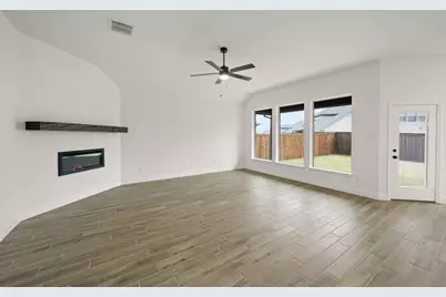 7808 Barley Field Street, Joshua, TX 76058 - Photo 9