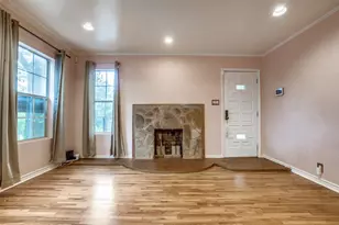 8810 Daytonia Ave, Dallas, TX 75218 - Photo 5