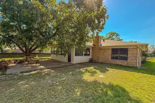 3809 Winding Way, Granbury, TX 76049 - Photo 35