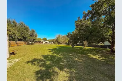 3809 Winding Way, Granbury, TX 76049 - Photo 37