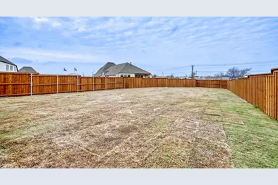 128 Enclave Drive, Lakewood Village, TX 75068 - Photo 27