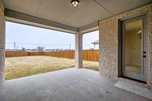 128 Enclave Dr, Lakewood Village, TX 75068 - Photo 25