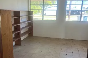 203 Washington Ave, Strawn, TX 76475 - Photo 17