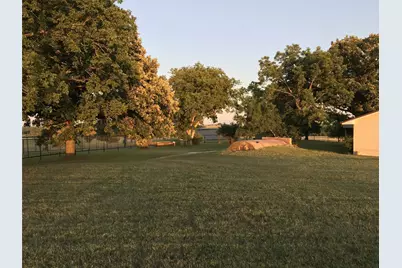 1332 County Road 423, Muenster, TX 76252 - Photo 5