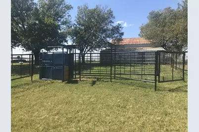 1332 County Road 423, Muenster, TX 76252 - Photo 23