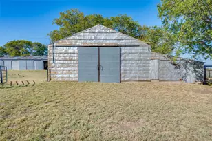 1332 Co Rd 423, Muenster, TX 76252 - Photo 19