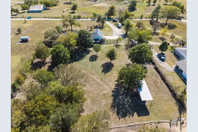 1929 Mamie Road, Greenville, TX 75402 - Photo 31