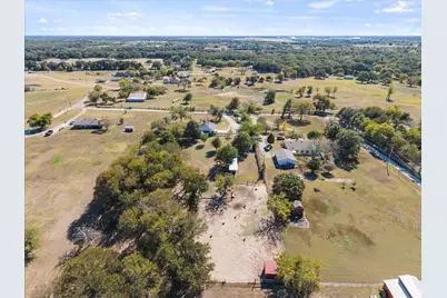 1929 Mamie Road, Greenville, TX 75402 - Photo 27
