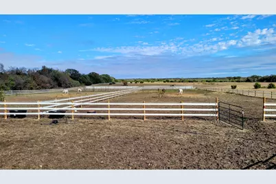 3164 Clater Powell Road, Waco, TX 76705 - Photo 13