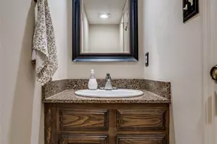 2204 W Park Blvd, Plano, TX 75075 - Photo 15