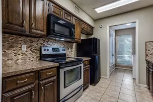 2204 W Park Blvd, Plano, TX 75075 - Photo 11