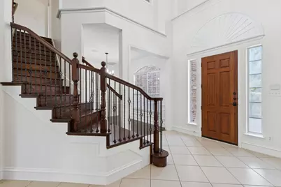 707 Wheaton Court, Allen, TX 75013 - Photo 3