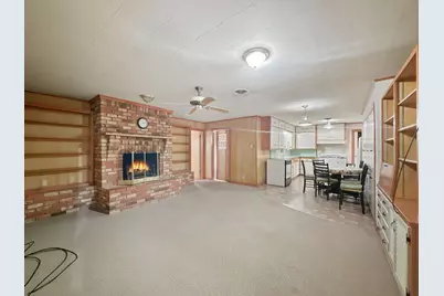 817 S Rusk Street, Gainesville, TX 76240 - Photo 5